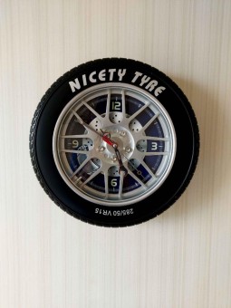 UNIQUE TIME PIECE NICETY TYRE LATEST EDITION WALL CLOCK HOME DÉCOR